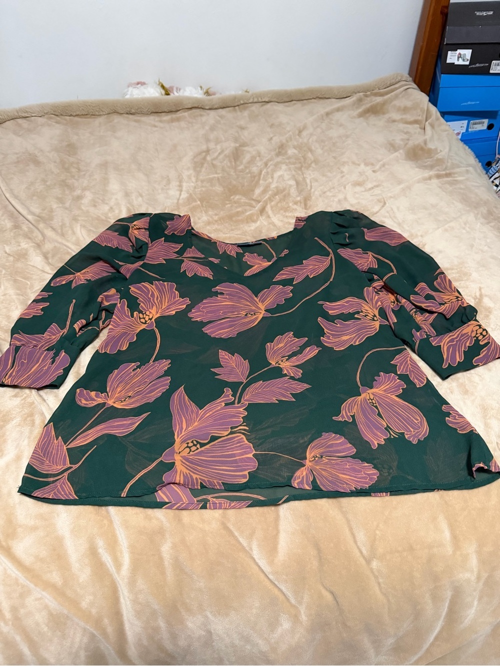 ModCloth Floral Scoop Neck Women's Top in Dark Green and Pink Size Xs/S